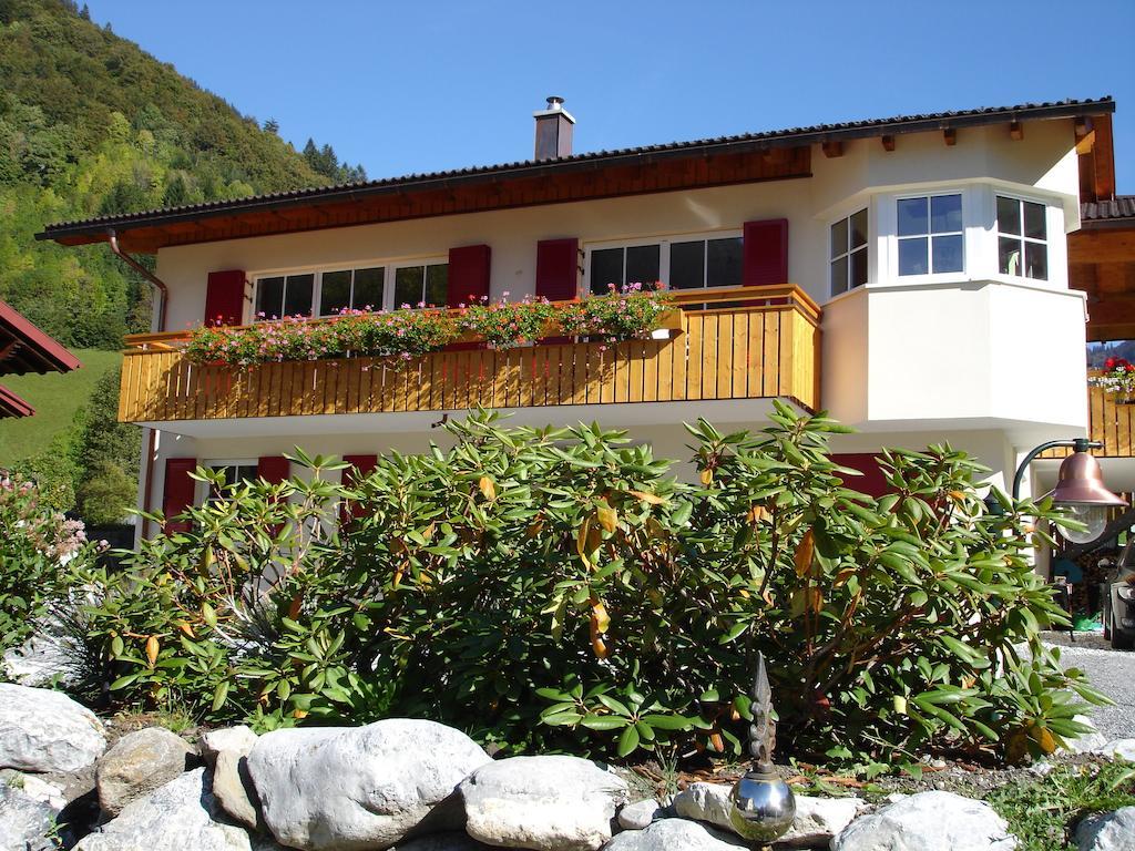 Haus Telisia Apartment Klosterle am Arlberg Exterior photo
