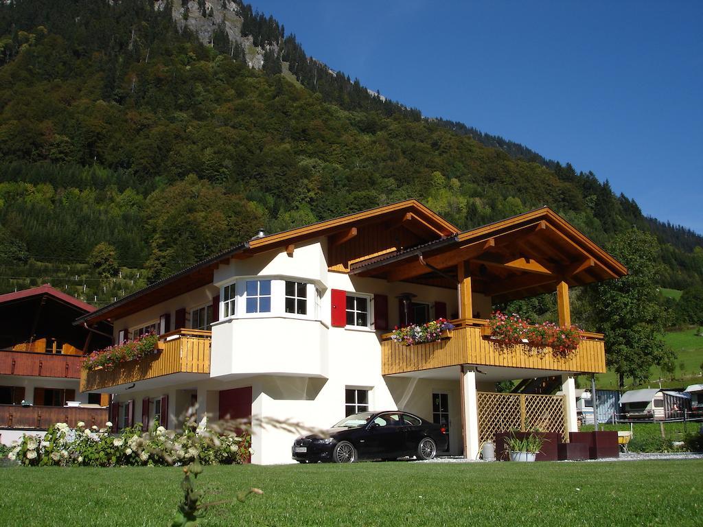 Haus Telisia Apartment Klosterle am Arlberg Exterior photo